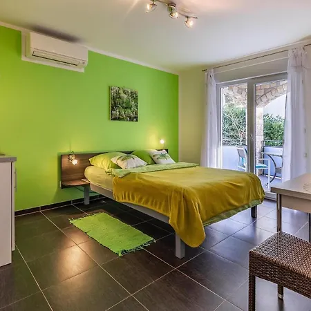 Stunning In With Wifi