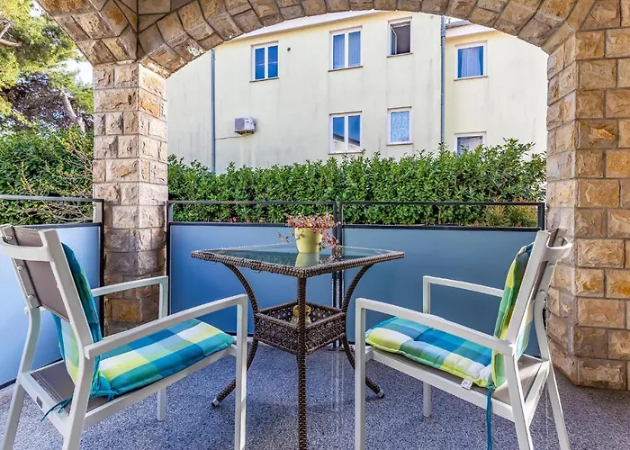 Stunning In With Wifi